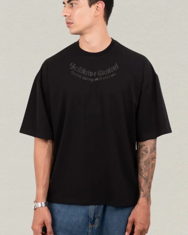 Camiseta Oversize "Sensitive Content" Black