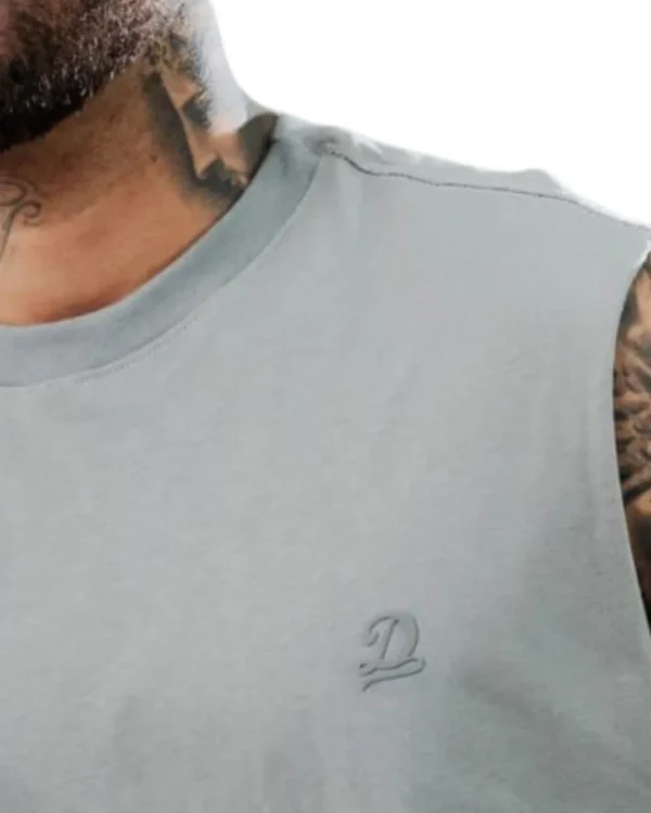 Camisilla gris minimalista Camisilla Basica