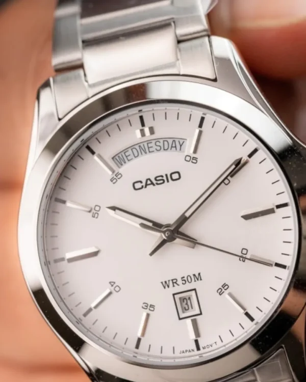 Reloj Casio Enticer MTP-1381D-7AV