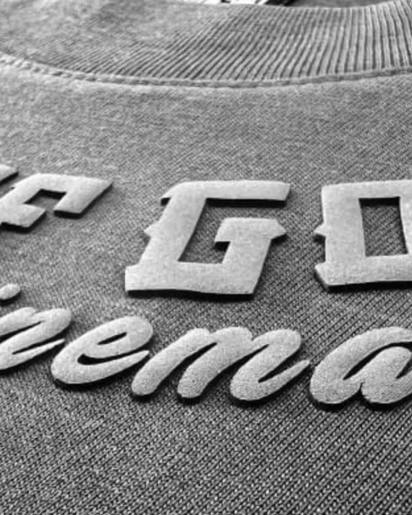 Camiseta Oversize Gráfica Sutil "Relief Arc" - Charcoal