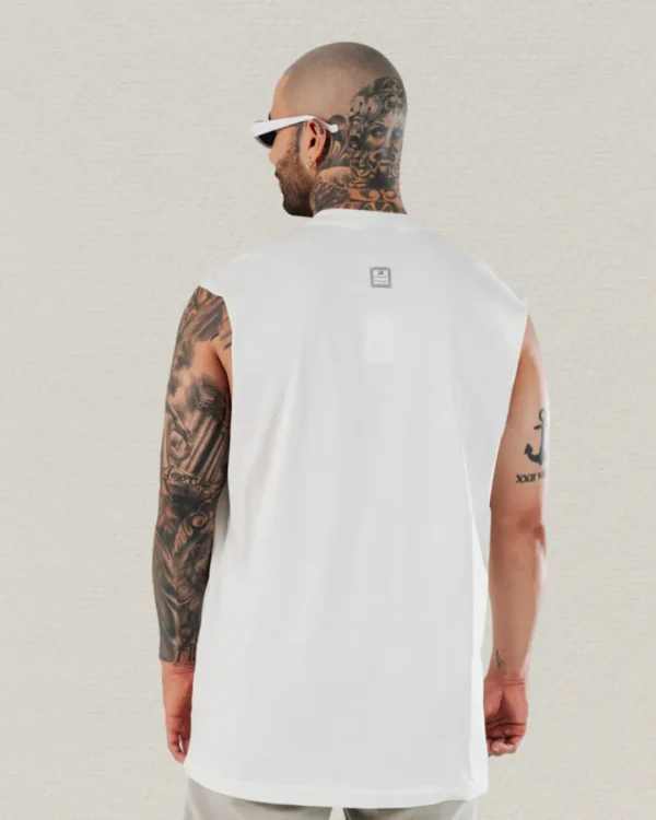Camisilla con Identidad de Marca Minimalista