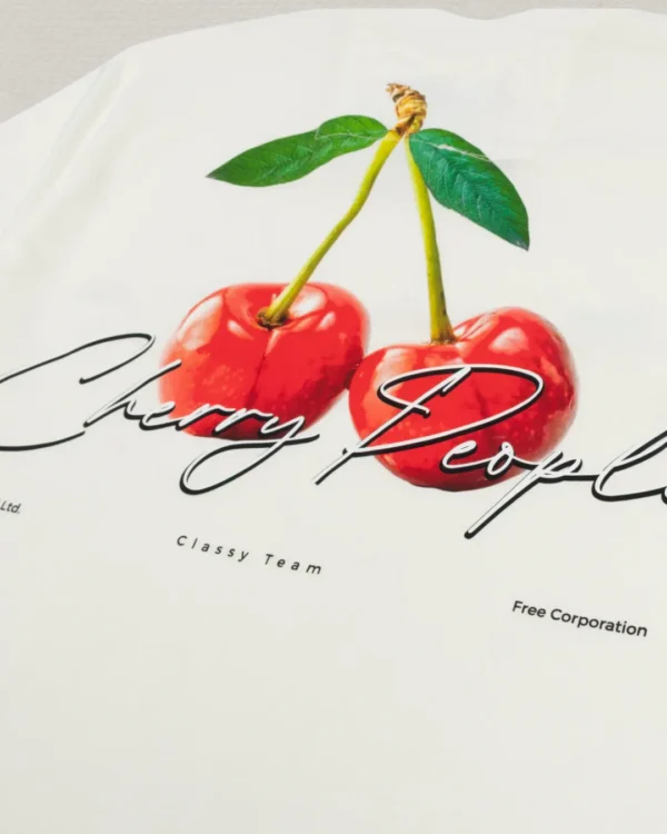 Camiseta Regular Cereza